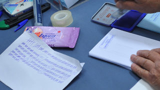 Полицаи от Поморие арестуваха мъж по подозрение, че купува гласове