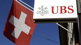 <span class="highlight">UBS</span> очаква минимална печалба за третото тримесечие