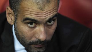 Гуардиола отказва дългосрочен договор с "Барселона"