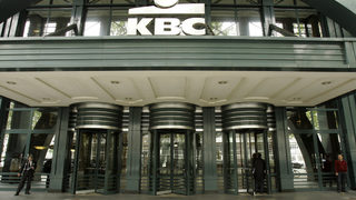 Катарци купиха поделението за частно банкиране на КВС за 1.05 млрд. евро
