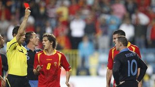 Уейн Рууни с молба към УЕФА да не удължава наказанието му