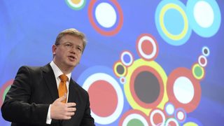 Еводепутати приветстваха предложението Сърбия да стане кандидат-членка