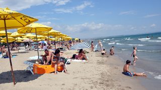 Приходите от туризъм през първите 8 месеца растат с над 5%