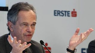 Австрийски банкер към Чехия: Не влизайте в еврозоната