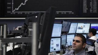 Европейските акции растат, очаквайки краха на гръцкото правителство