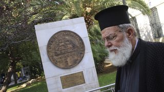 Връщането към драхмата едва ли ще помогне на Гърция и ЕС
