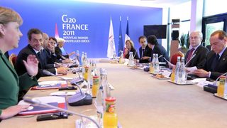 Франкфуртската група - новото Политбюро на еврото