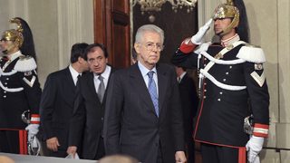 Италианският прусак Монти излиза на бойното поле на политиката