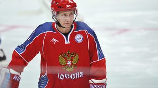 Путин - рекламно лице на хокея за Сочи 2014