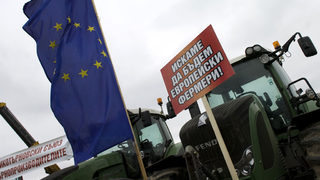 Среща при премиера не спря протестите на зърнопроизводителите