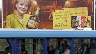 Португалия свива дефицита с пари от частните пенсионни фондове