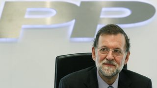 Новата власт в Испания се готви да подкрепи фискалния съюз в еврозоната