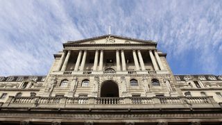 Bank of England запазва лихвата си и програмата за изкупуване на облигации