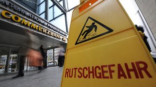 Commerzbank обсъжда държавна помощ с правителството