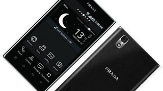 Дяволът говори с <span class="highlight">Prada</span>