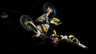 Шоуто Night of The Jumps беше "помрачено" от освирквания към Бойко Борисов