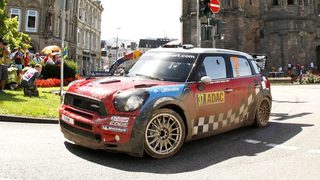 "Мини" остави Крис Мийк на повикване и ще кара само с Дани Сордо във WRC
