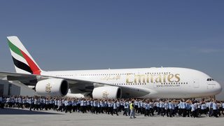 Превозвачите от Залива очакват европейските регулации да оскъпят билетите