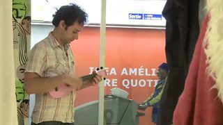 ИКЕА построи стъклен дом в парижкото метро