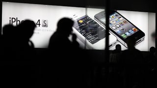 Фотогалерия: Сблъсъци за новия iPhone в Пекин и Шанхай
