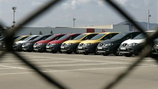 Само девет автомобилни консорциума са повишили продажбите си в Европа