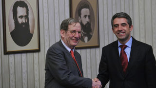 След Клинтън, <span class="highlight">Морнингстар</span> повтори призивите за диверсификация и енергийна независимост (допълнена)