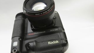 <span class="highlight">Kodak</span> няма да произвежда вече цифрови фотоапарати