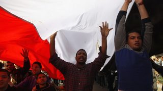 Една година след свалянето на Мубарак в Египет цари несигурност