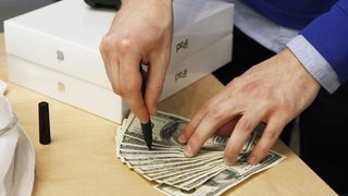 Китайските власти започнаха да изземват таблети iPad