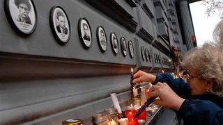 New York Times: Източна Европа се изправя срещу комунистическото си минало