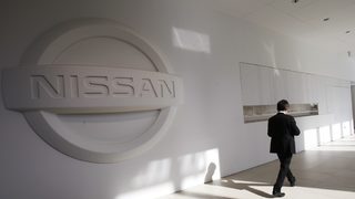 "Нисан" изтегля 250 000 автомобила заради проблем с датчика за горивото