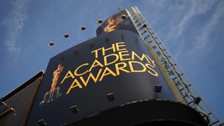Днес Холивуд постила червения килим за "Оскар 2012"