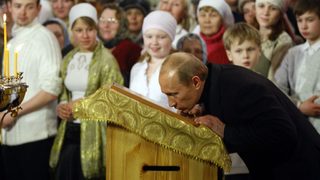 Путин включи в кампанията си и "императорската <span class="highlight">икона</span>"