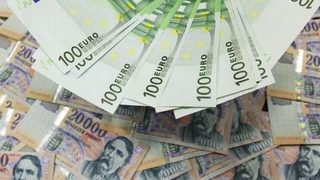 МВФ: Унгария да осигури независимост на централната банка за заем