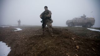 Шестима британски военни загинаха при бомбена атака в Афганистан