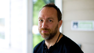 Wikipedia няма да се интегрира с Facebook, казва Джими Уейлс