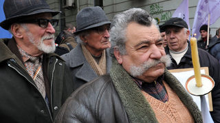 Фотогалерия: Сдружения тръгват "мъжки срещу монополите"