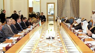 Проваленият бизнес форум в Катар струвал 65 445 евро