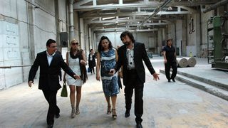 Фирми около КТБ взеха пълен контрол над фабриката за хартия в Костенец