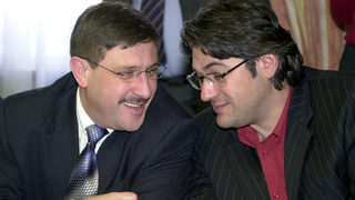 <span class="highlight">Максим</span> <span class="highlight">Бехар</span>: Едно картонче няма да ме направи по-малко честен