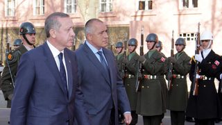 Борисов поиска на секретно заседание на икономическата комисия да каже спънките за газовата връзка с Турция