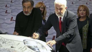 Производството на автомобили в Полша спадна с 26% през март
