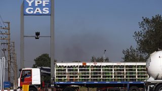 S&P свали рейтинга на <span class="highlight">Repsol</span> заради национализацията в Аржентина