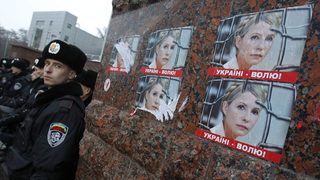 Още един еврокомисар ще бойкотира откриването на Евро 2012