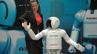 Робот от ново поколение идва в България