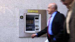 Испания национализира една от най-големите си банки - Bankia