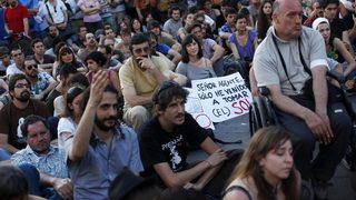 Испания е заплашена от бавен разпад, а не от срив заради еврокризата