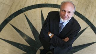 Ханс-Вернер Зин с нов план за излизане на проблемни държави от еврозоната