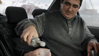 Водката в Русия може да поскъпне с почти 30%