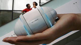 Акциите на Sony паднаха до цената си от 1980 година